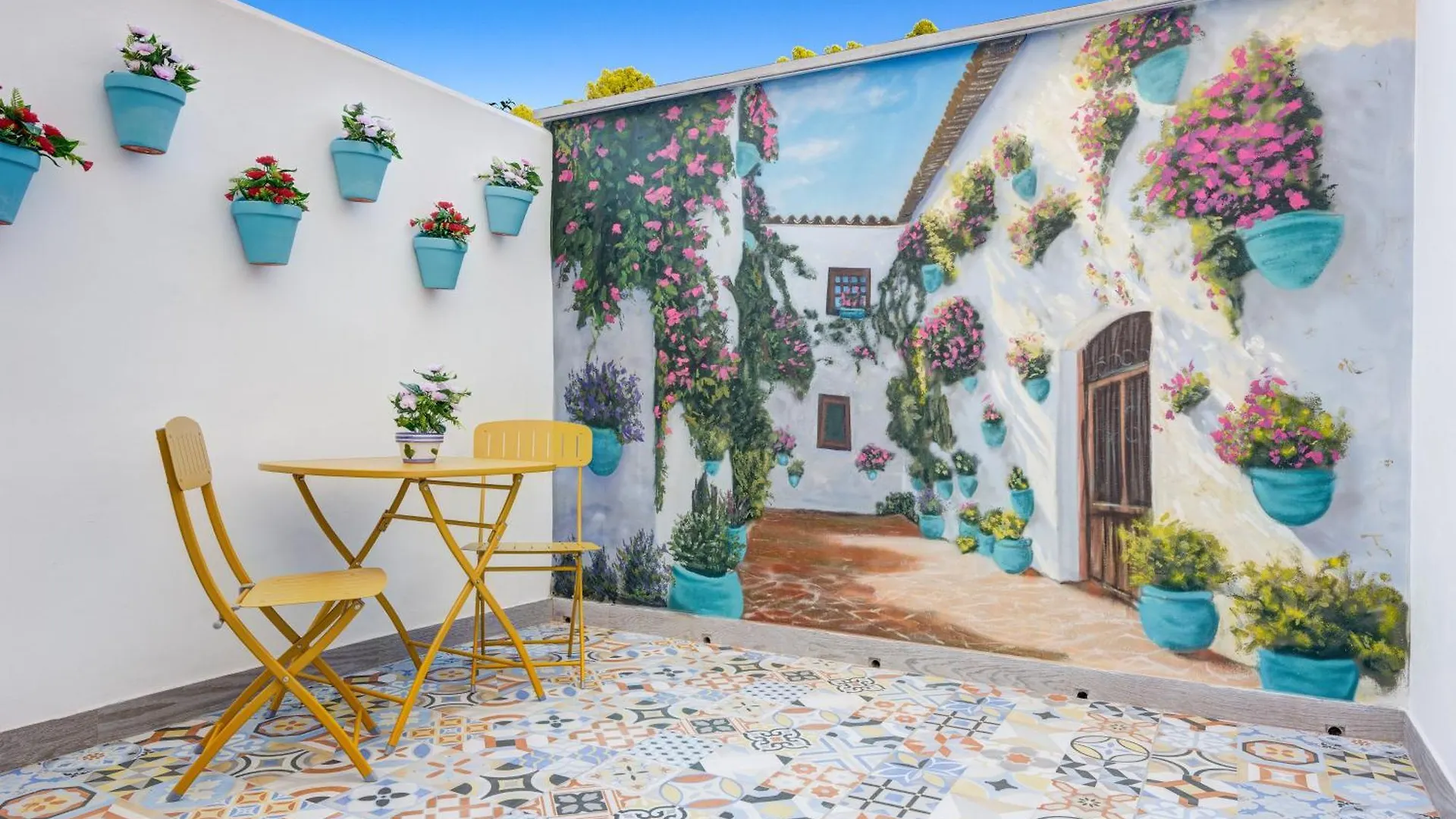 Andalusian Apartment By Seric, 15' Walking To The Beach Torremolinos